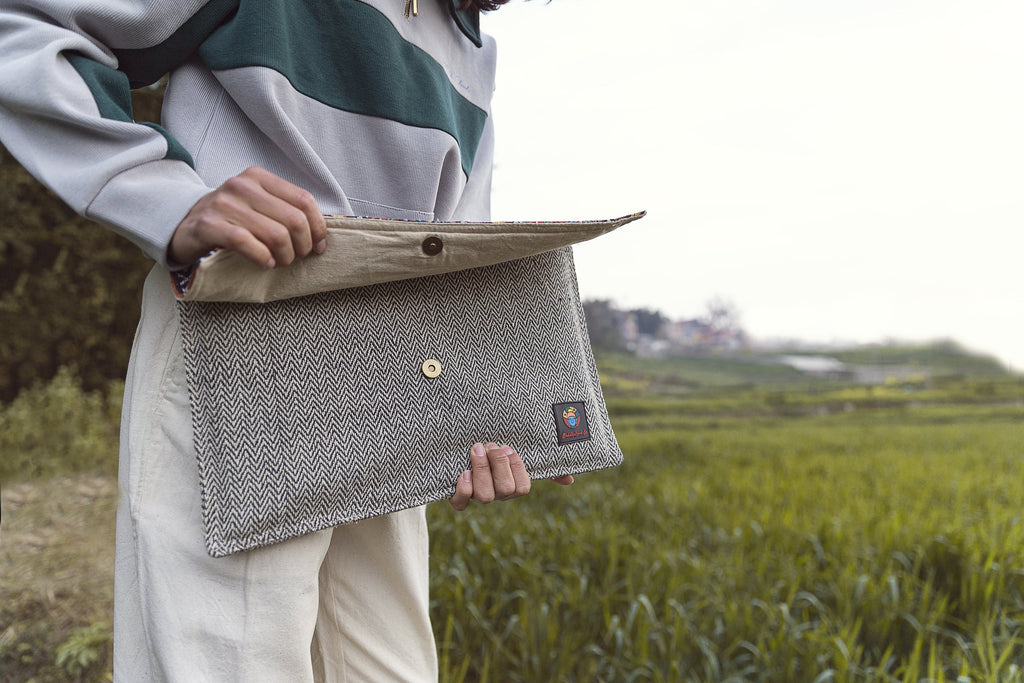 Handmade Hemp Laptop Sleeve: Unique Patterned 15-inch Laptop Case