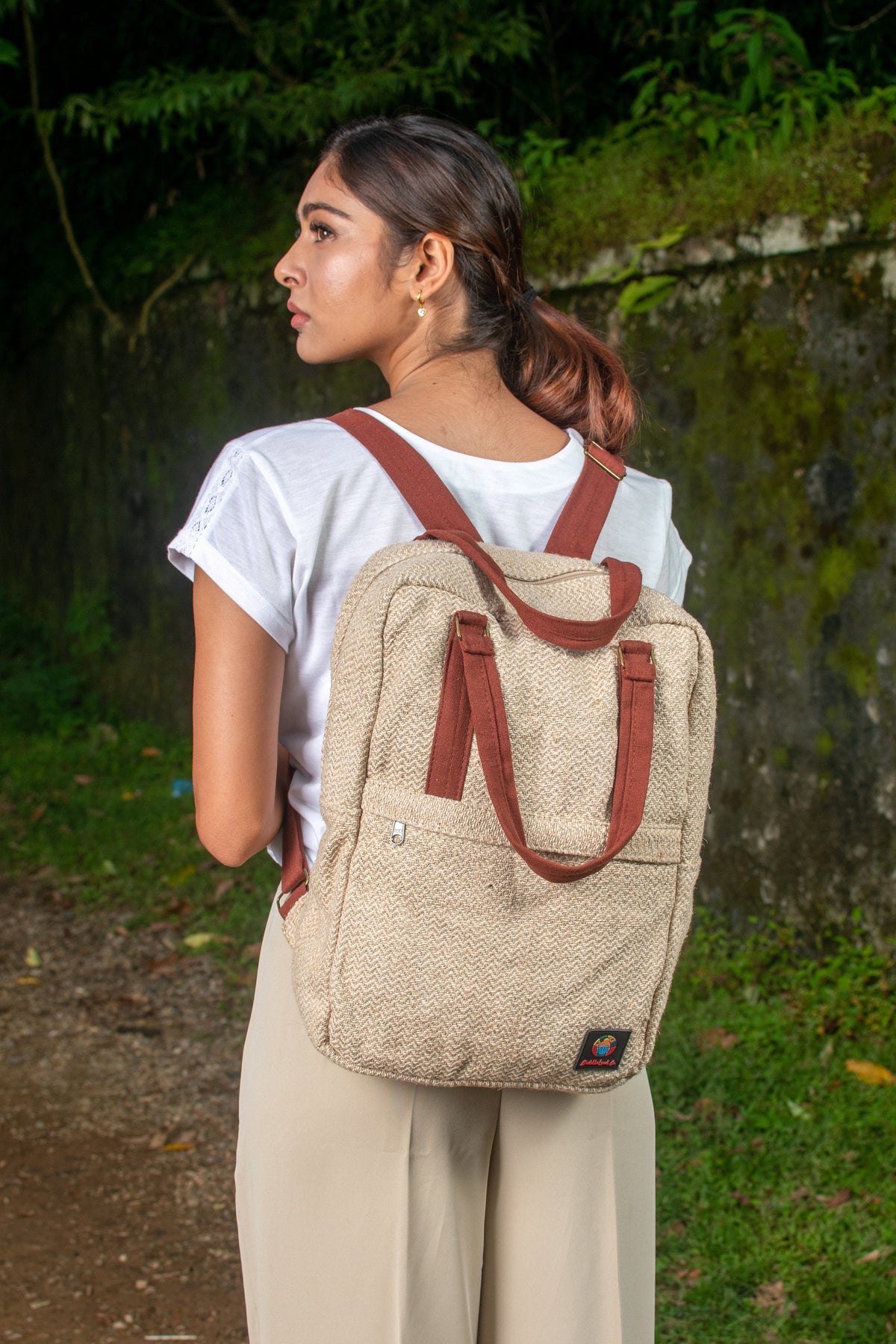 Handmade Hemp Laptop Backpack: Eco-Friendly Travel Bag