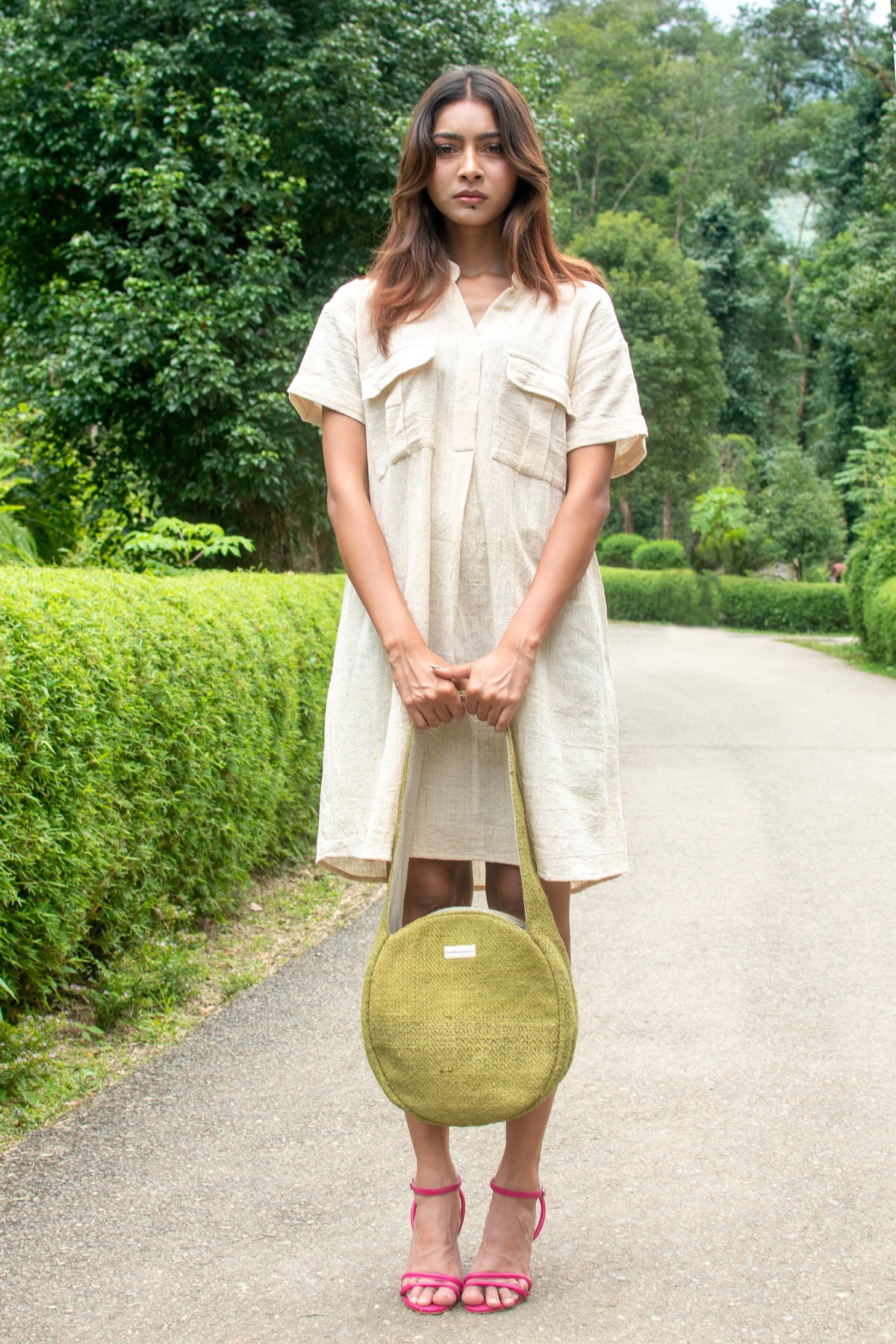 Handmade Hemp Shoulder Bag: Minimalist Handwoven Purse