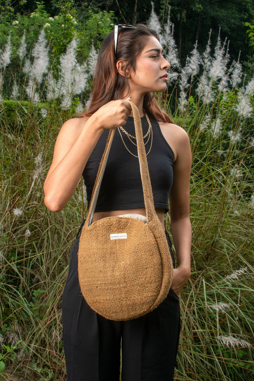 Handmade Hemp Shoulder Bag: Minimalist Handwoven Purse